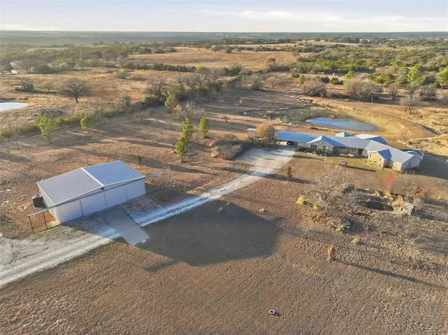 $1,675,000 | 818 County Road 104, Bluff Dale, TX 76433