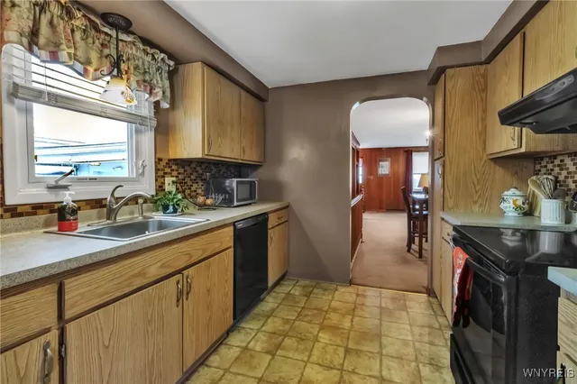 $265,000 | 173 Utica Street, Tonawanda, NY 14150