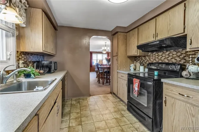 $265,000 | 173 Utica Street, Tonawanda, NY 14150