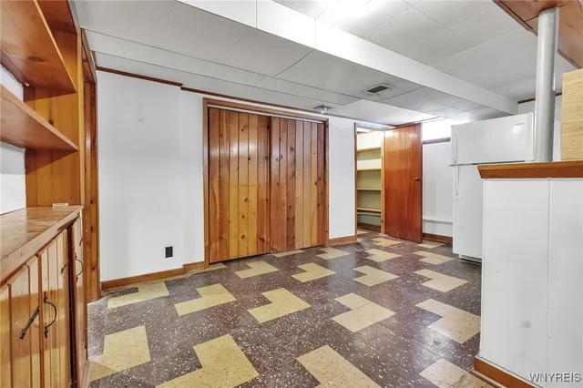 $265,000 | 173 Utica Street, Tonawanda, NY 14150