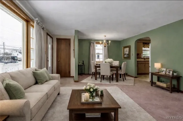 $265,000 | 173 Utica Street, Tonawanda, NY 14150