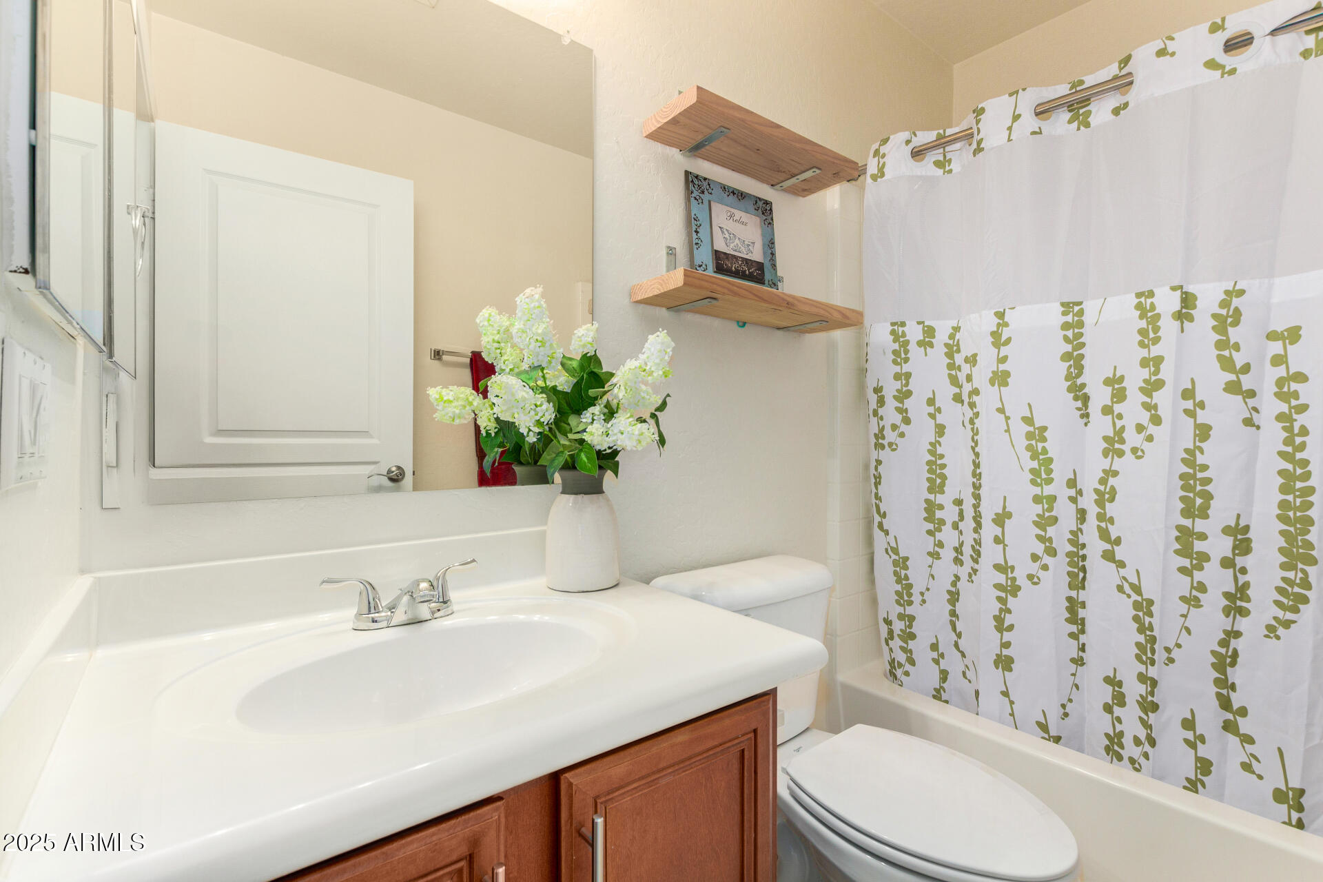 3563 East Blue Ridge Way Gilbert, AZ 85298 - Photo 28 of 48 a bathroom with a sink toilet and shower