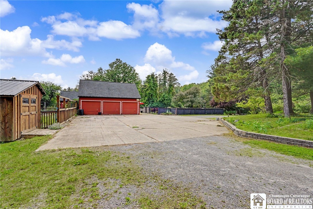 9303 Falls Road Colden, NY 14170 - Photo 7 of 50 Detached garage