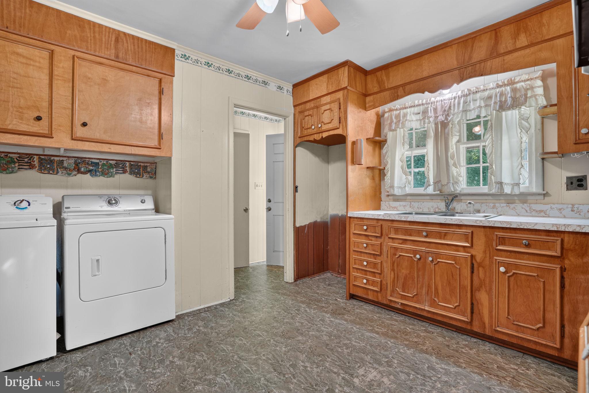 2141 Fleming Road Greenbackville, VA 23356 - Photo 2 of 6 Gallery Image 2