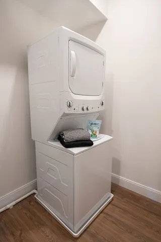 $2,500 | 136 Essex Street, Unit 501, Lawrence, MA 01840