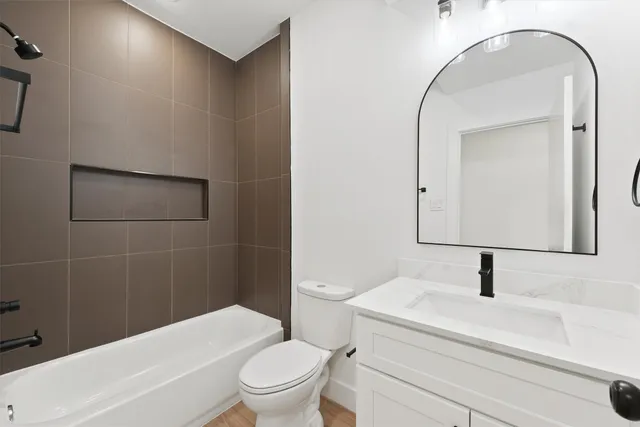 $1,600 | 407 Calloway Street, Unit A, Houston, TX 77029