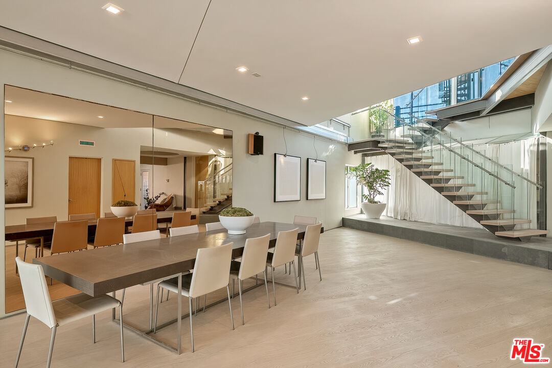 3111 Ocean Front Walk Marina del Rey, CA 90292 - Photo 7 of 17 a view of a dining room with furniture