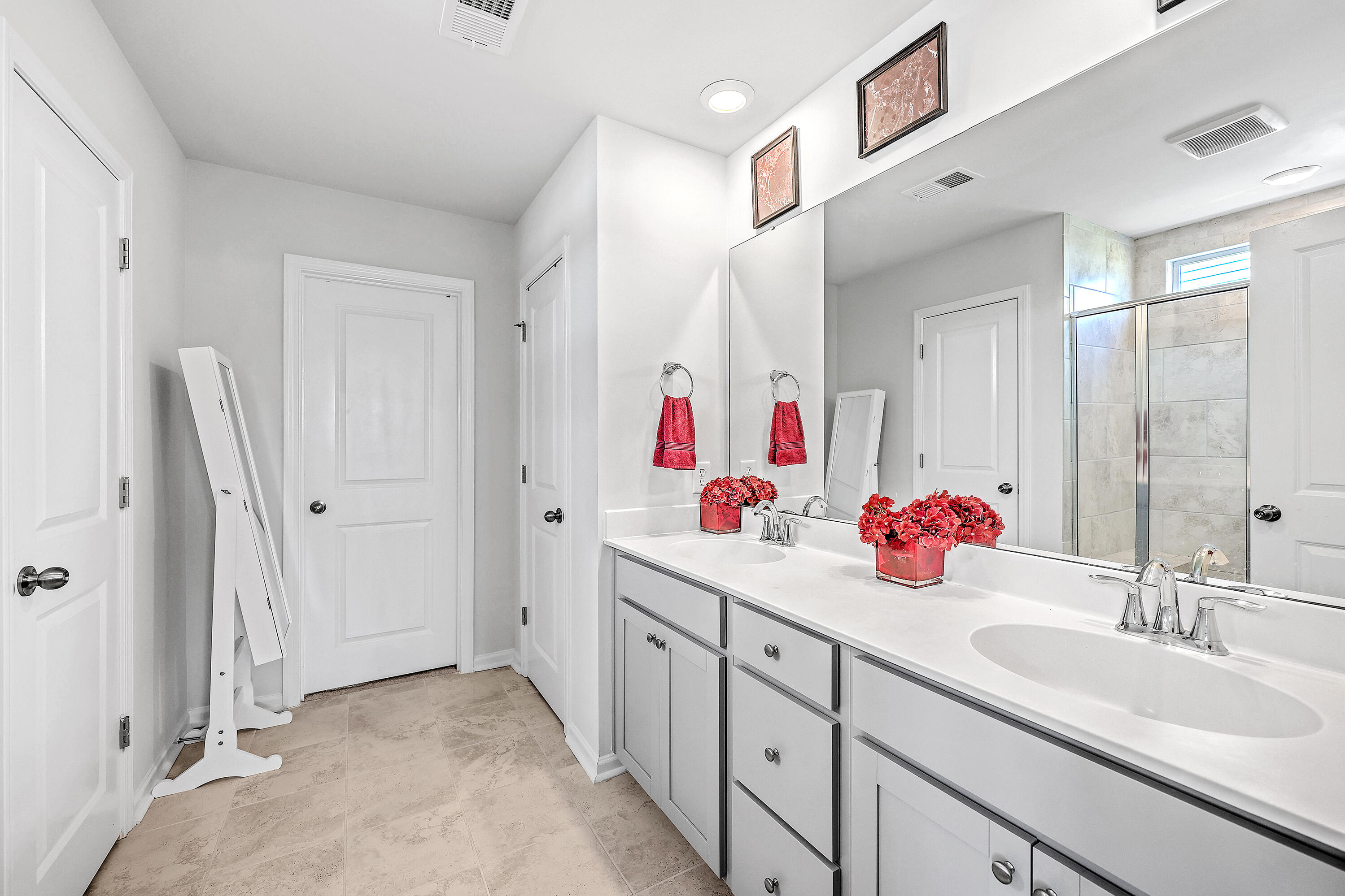 610 Squire Pope Road Summerville, SC 29486 - Photo 23 of 43 Primary Bath