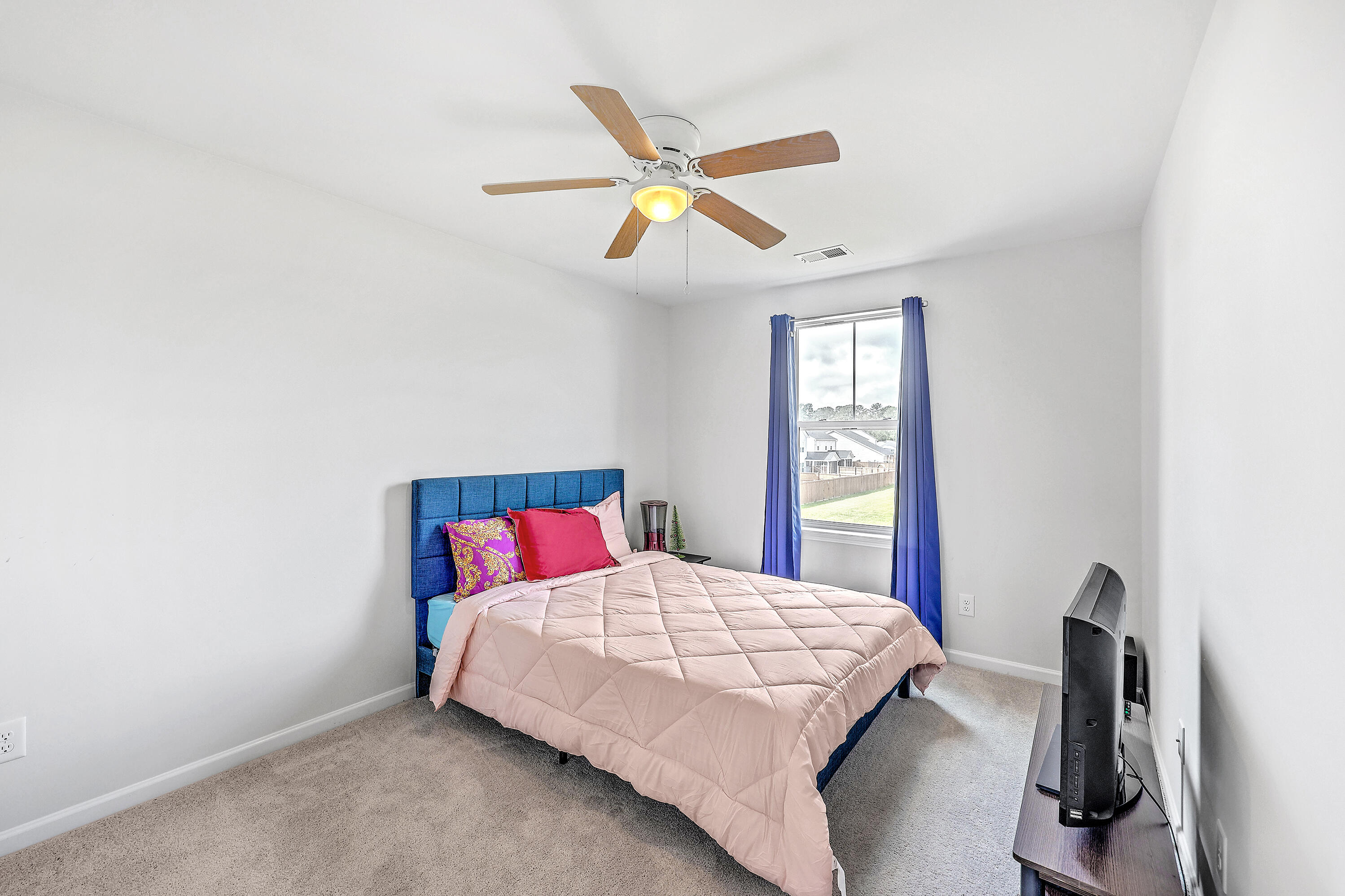 610 Squire Pope Road Summerville, SC 29486 - Photo 30 of 43 3rd Bedroom