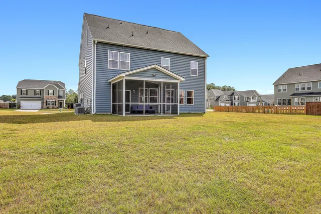 $525,000 | 610 Squire Pope Road, Summerville, SC 29486