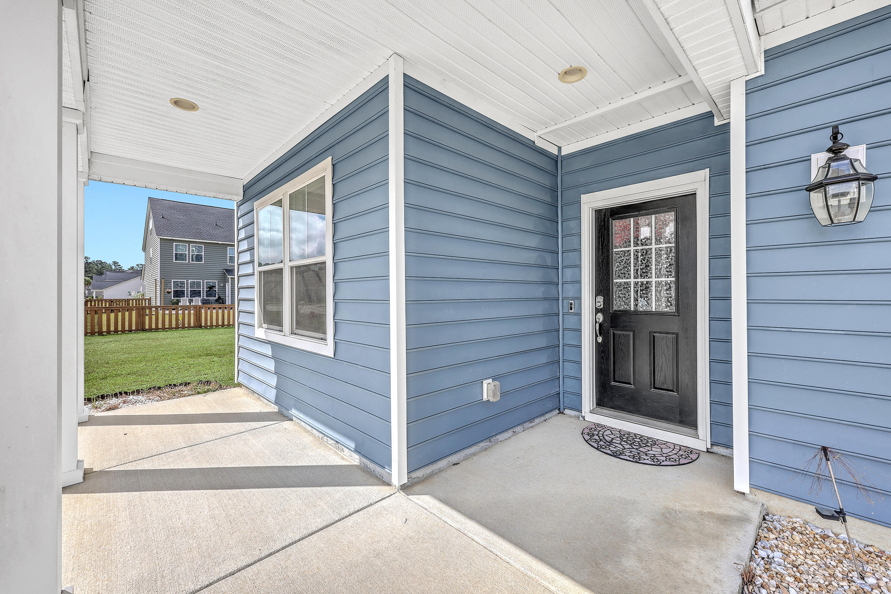610 Squire Pope Road Summerville, SC 29486 - Photo 4 of 43 Front Porch