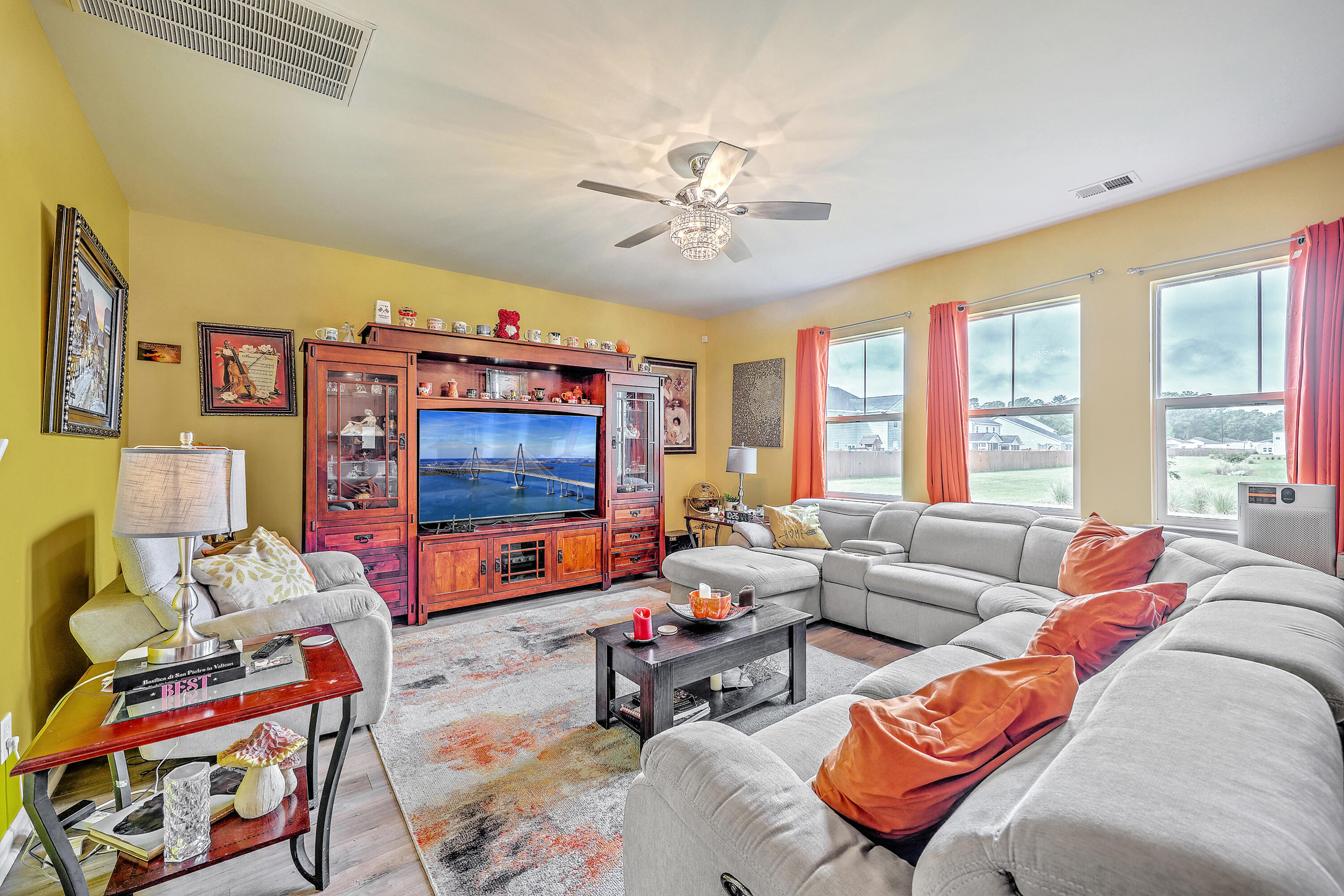 610 Squire Pope Road Summerville, SC 29486 - Photo 10 of 43 Living Room