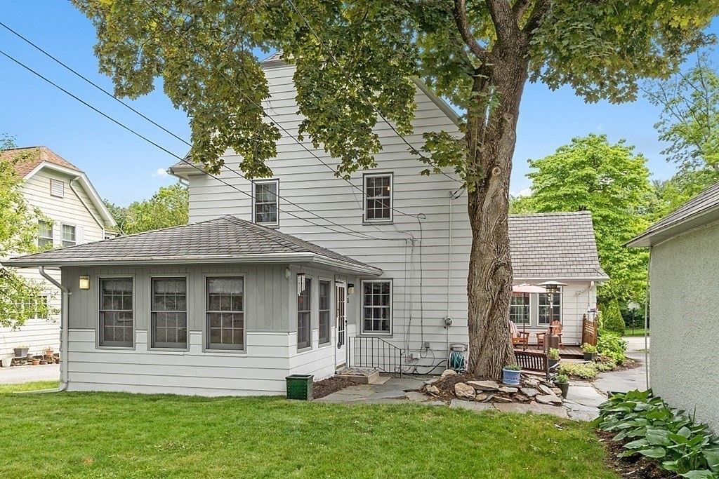 65 Commodore Road Worcester, MA 01602 - Photo 3 of 33 front view of a house with a yard