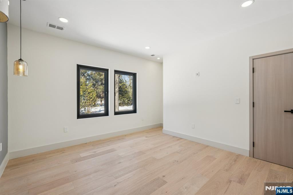 543 Closter Dock Road Closter, NJ 07624 - Photo 22 of 49