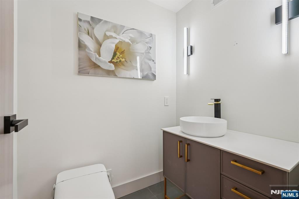 543 Closter Dock Road Closter, NJ 07624 - Photo 26 of 49