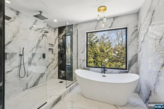 $1,988,800 | 543 Closter Dock Road, Closter, NJ 07624