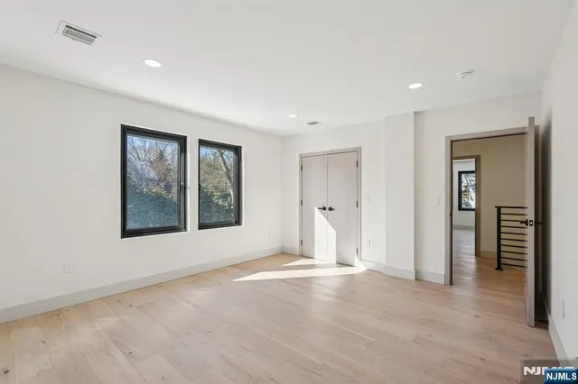 $1,988,800 | 543 Closter Dock Road, Closter, NJ 07624