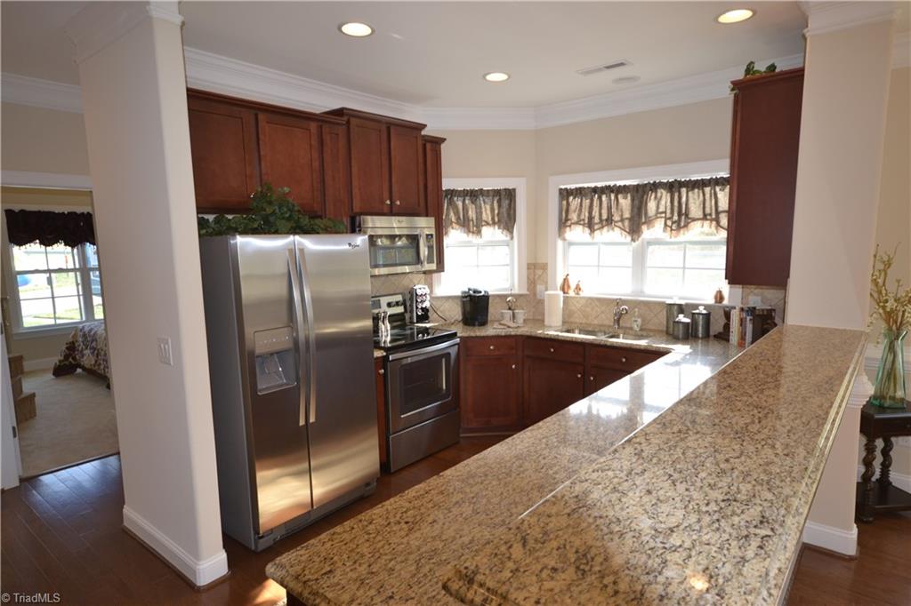 3503 Pebblestone Lane High Point, NC 27265 - Photo 13 of 20 Gallery Image 13
