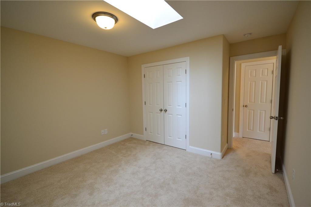 3503 Pebblestone Lane High Point, NC 27265 - Photo 7 of 20 Gallery Image 7