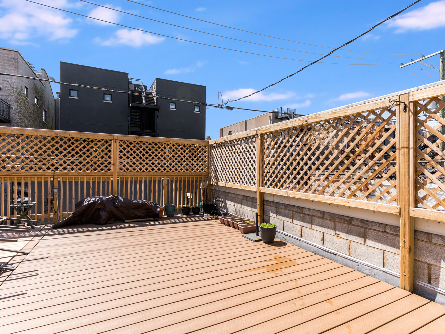 1335 West Fillmore Street, Unit B Chicago, IL 60607 - Photo 17 of 19 a view of a balcony