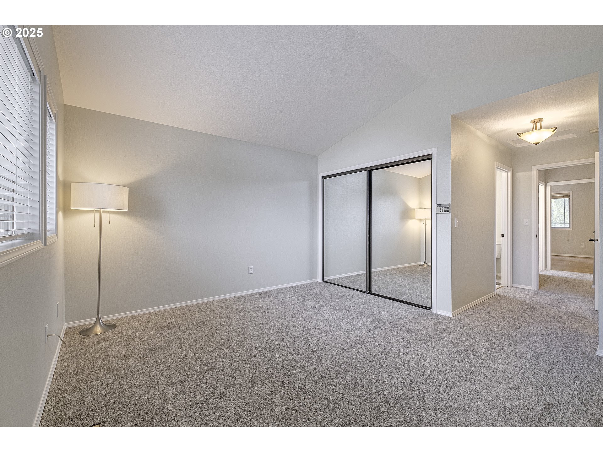 71 Kingsgate Road Lake Oswego, OR 97035 - Photo 20 of 32 Gallery Image 20