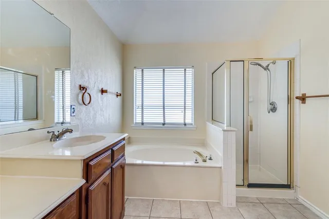 $2,800 | 8305 Camden Court, Rowlett, TX 75089