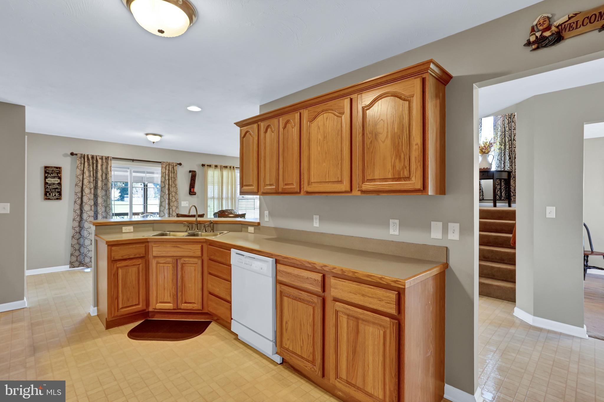 2249 Stoverstown Road Spring Grove, PA 17362 - Photo 12 of 53