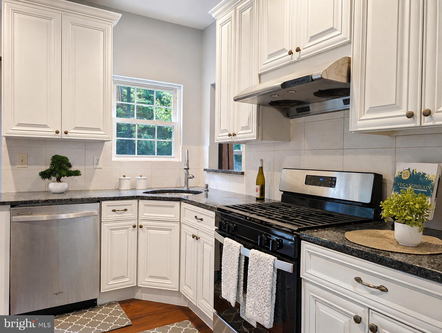 45 Rutgers Lane Princeton, NJ 08540 - Photo 8 of 28 Gallery Image 8