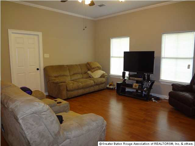 34399 Buck Carroll Road Walker, LA 70785 - Photo 5 of 15 Gallery Image 5