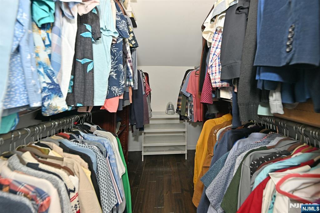 53 Barbour Street Haledon, NJ 07508 - Photo 14 of 24