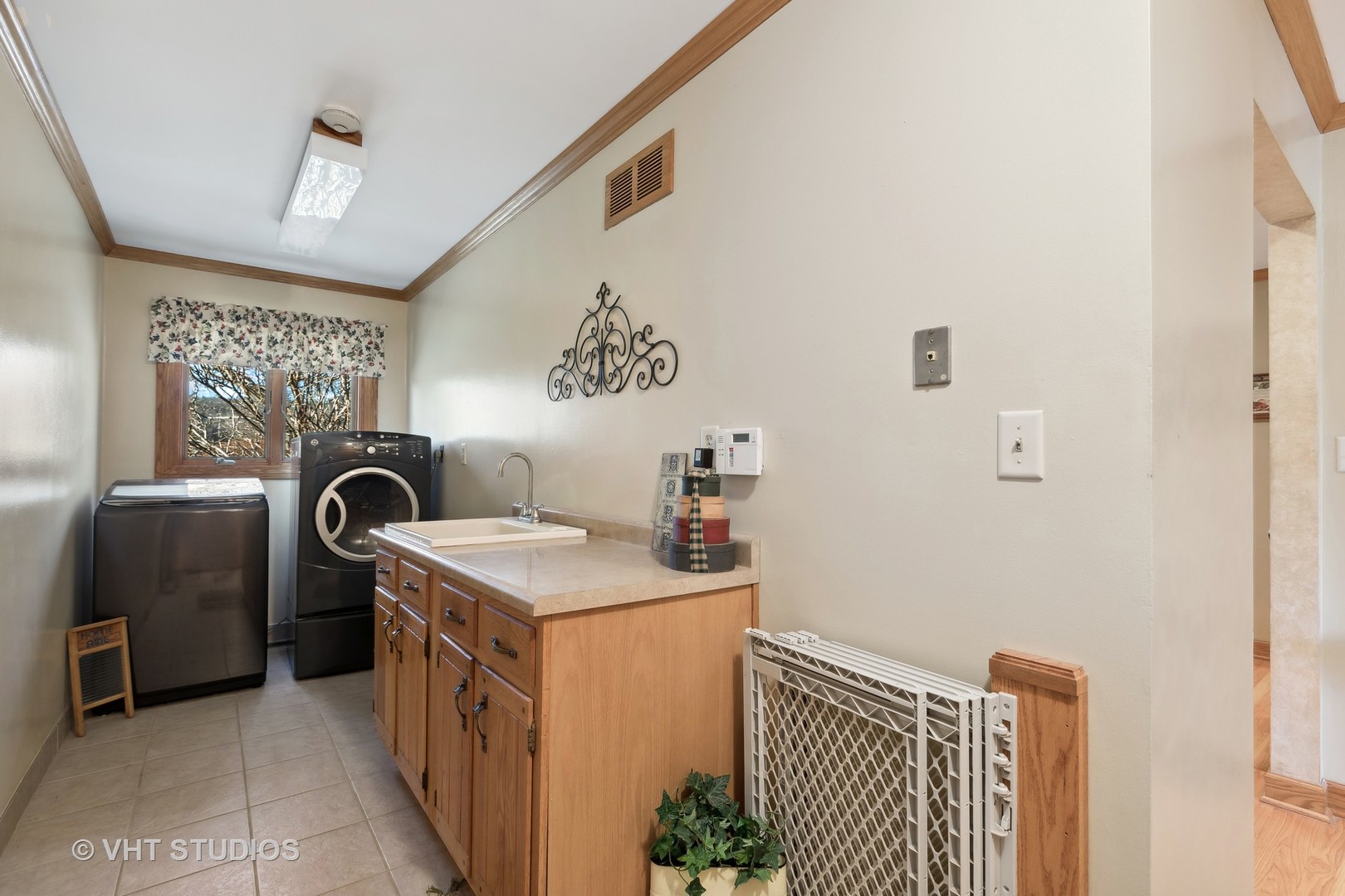 1907 Cherry Valley Road Woodstock, IL 60098 - Photo 13 of 56 a utility room with dryer and washer
