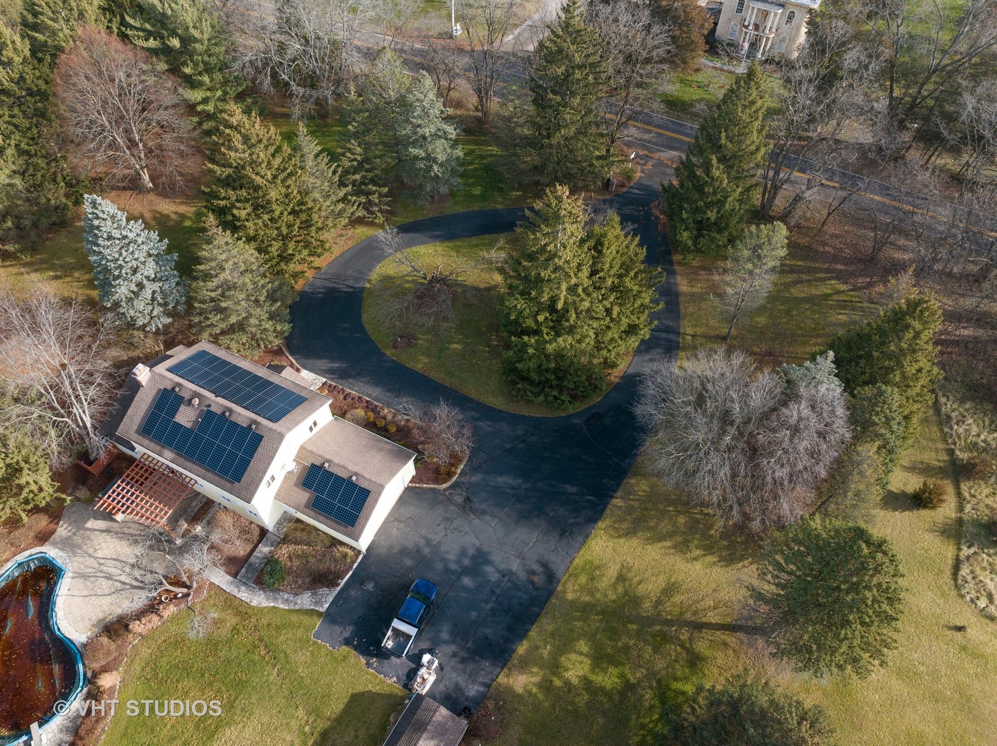 1907 Cherry Valley Road Woodstock, IL 60098 - Photo 40 of 56 view of a yard with plants