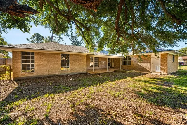 $218,000 | 1916 Wedgewood Avenue, Alexandria, LA 71301