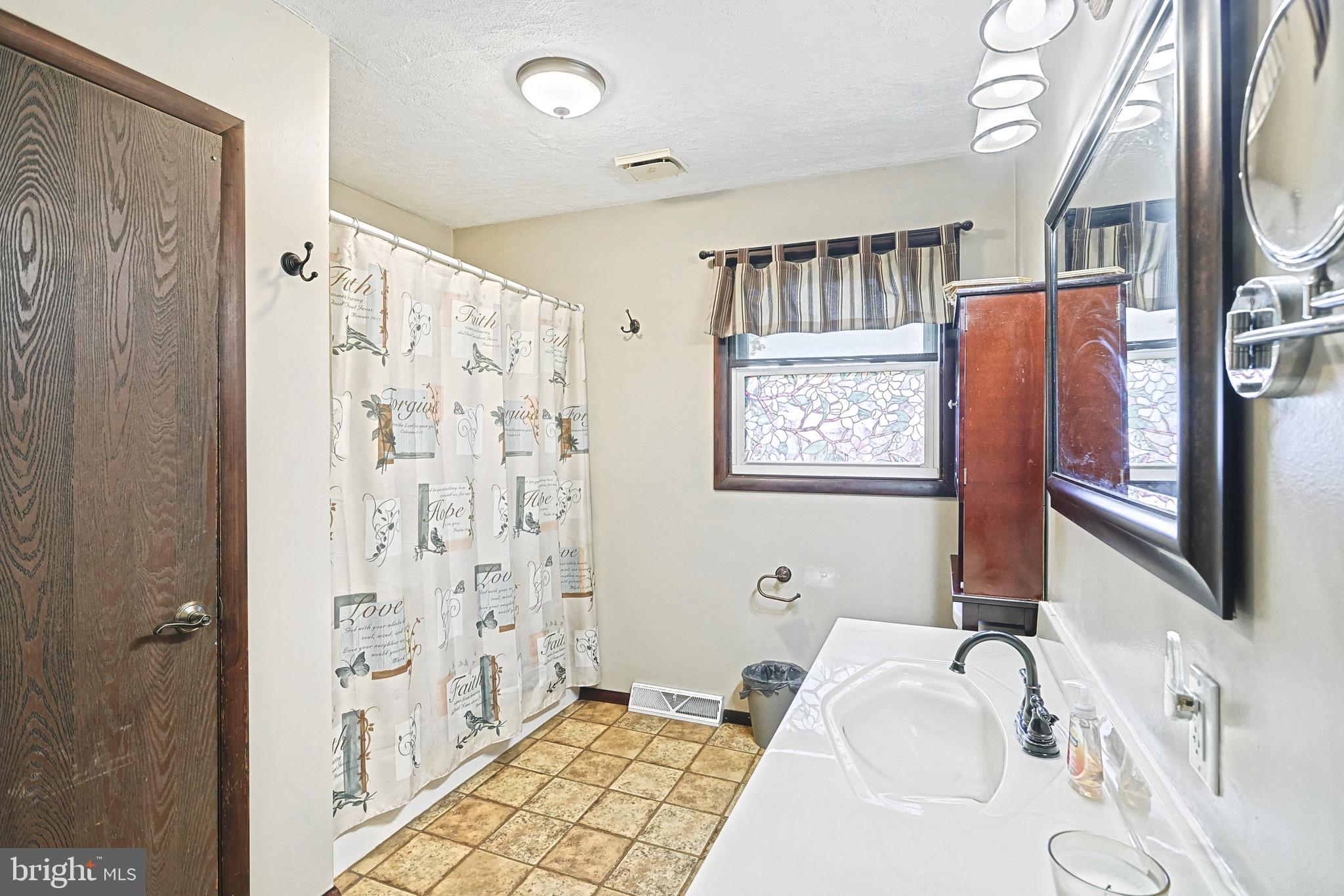 3762 Salem Road York, PA 17408 - Photo 21 of 42 Gallery Image 21
