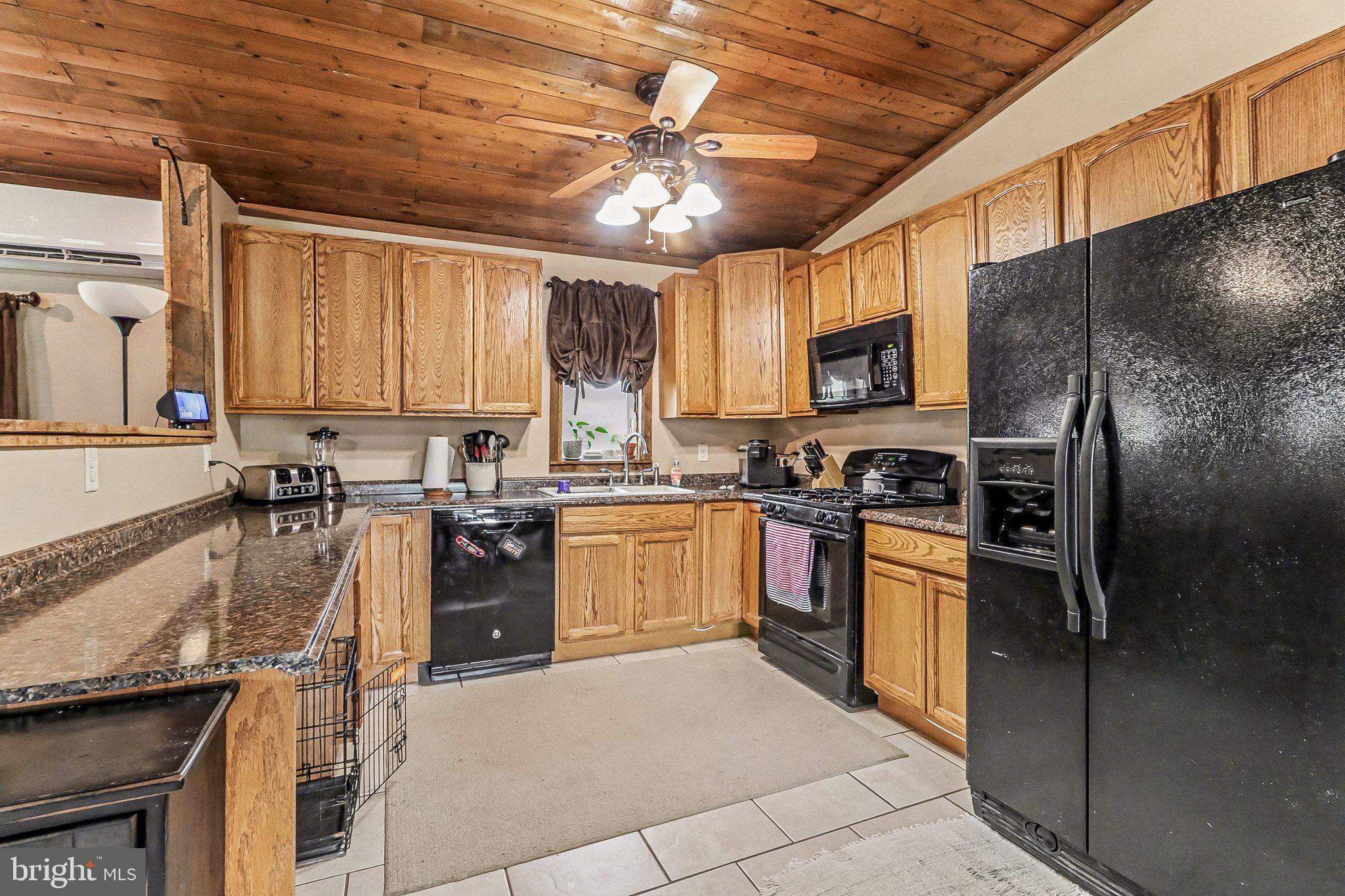 291 Dimpsey Road Halifax, PA 17032 - Photo 13 of 39