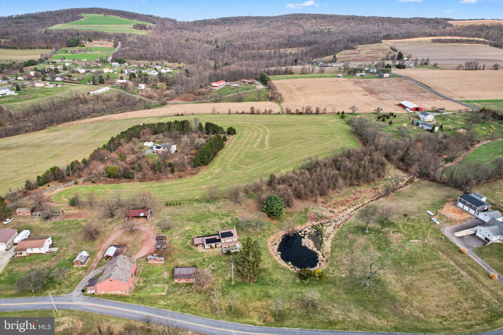 291 Dimpsey Road Halifax, PA 17032 - Photo 2 of 39