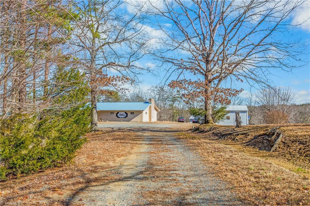 1050 Smurf Road Danbury, NC 27016 - Photo 14 of 25