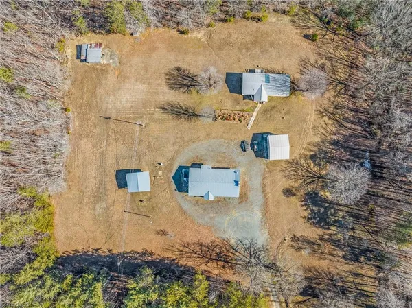 $275,000 | 1050 Smurf Road, Danbury, NC 27016