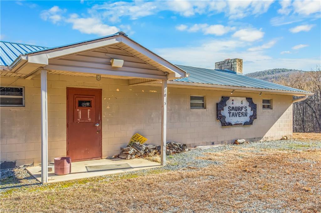 1050 Smurf Road Danbury, NC 27016 - Photo 6 of 25