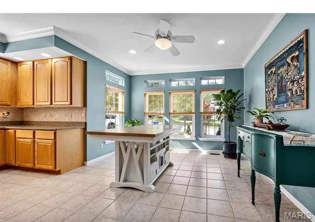 $549,900 | 831 Stone Meadow Drive, Chesterfield, MO 63005