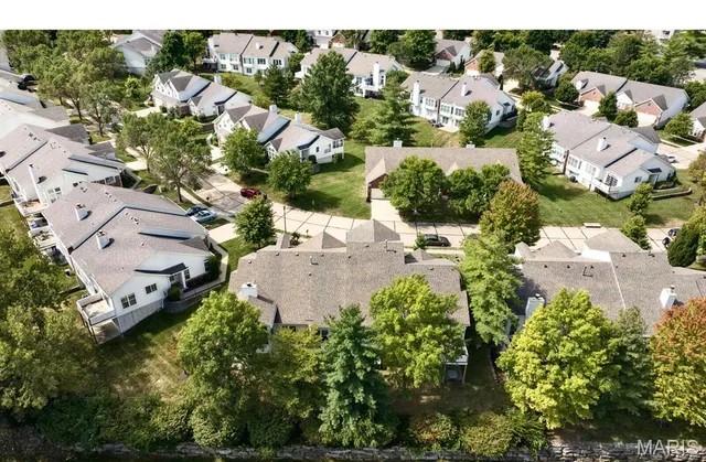 $549,900 | 831 Stone Meadow Drive, Chesterfield, MO 63005