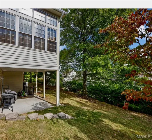 $549,900 | 831 Stone Meadow Drive, Chesterfield, MO 63005