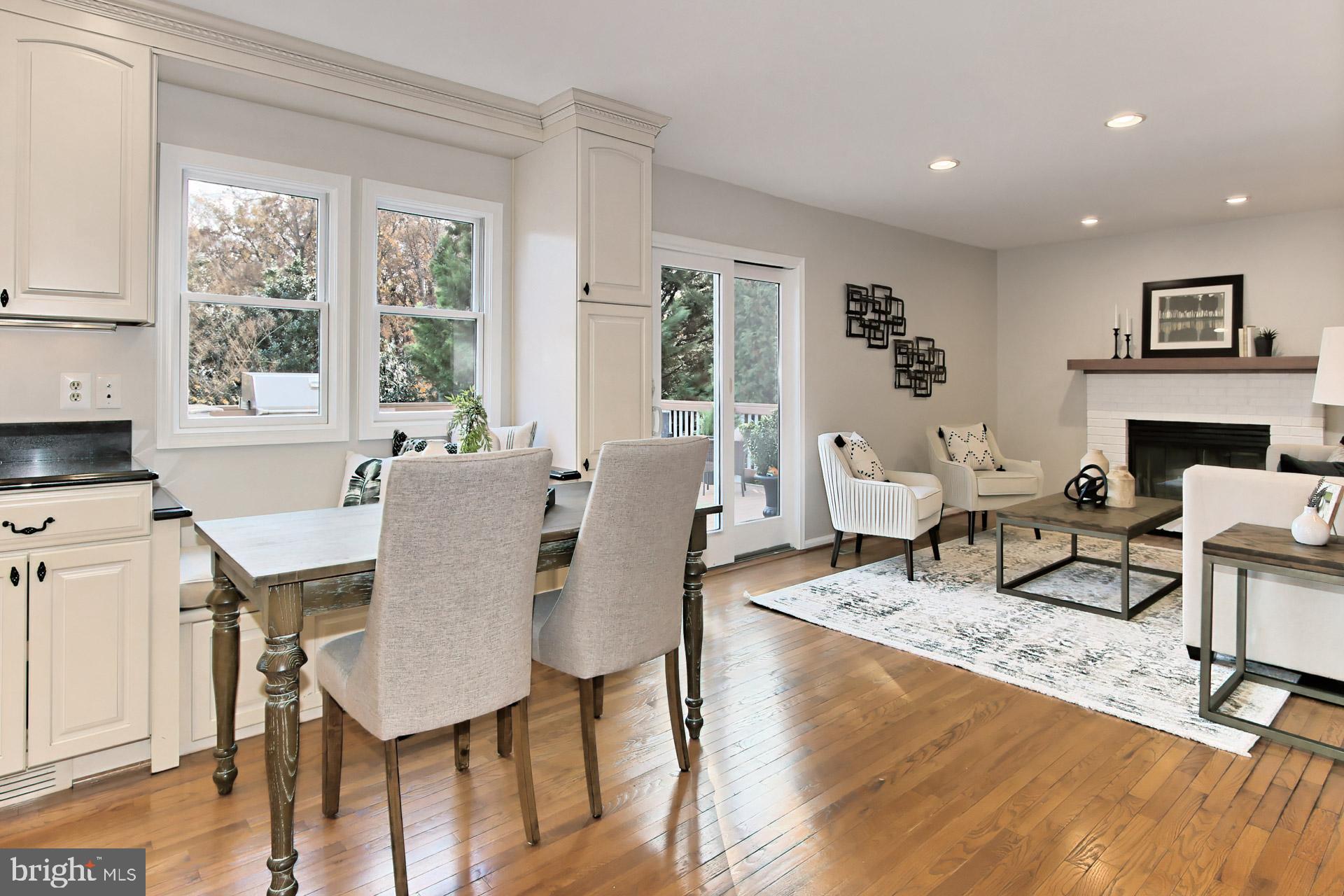 12567 Rock Ridge Road Herndon, VA 20170 - Photo 16 of 50 What a Great Feature- Built in Seat Bench!!