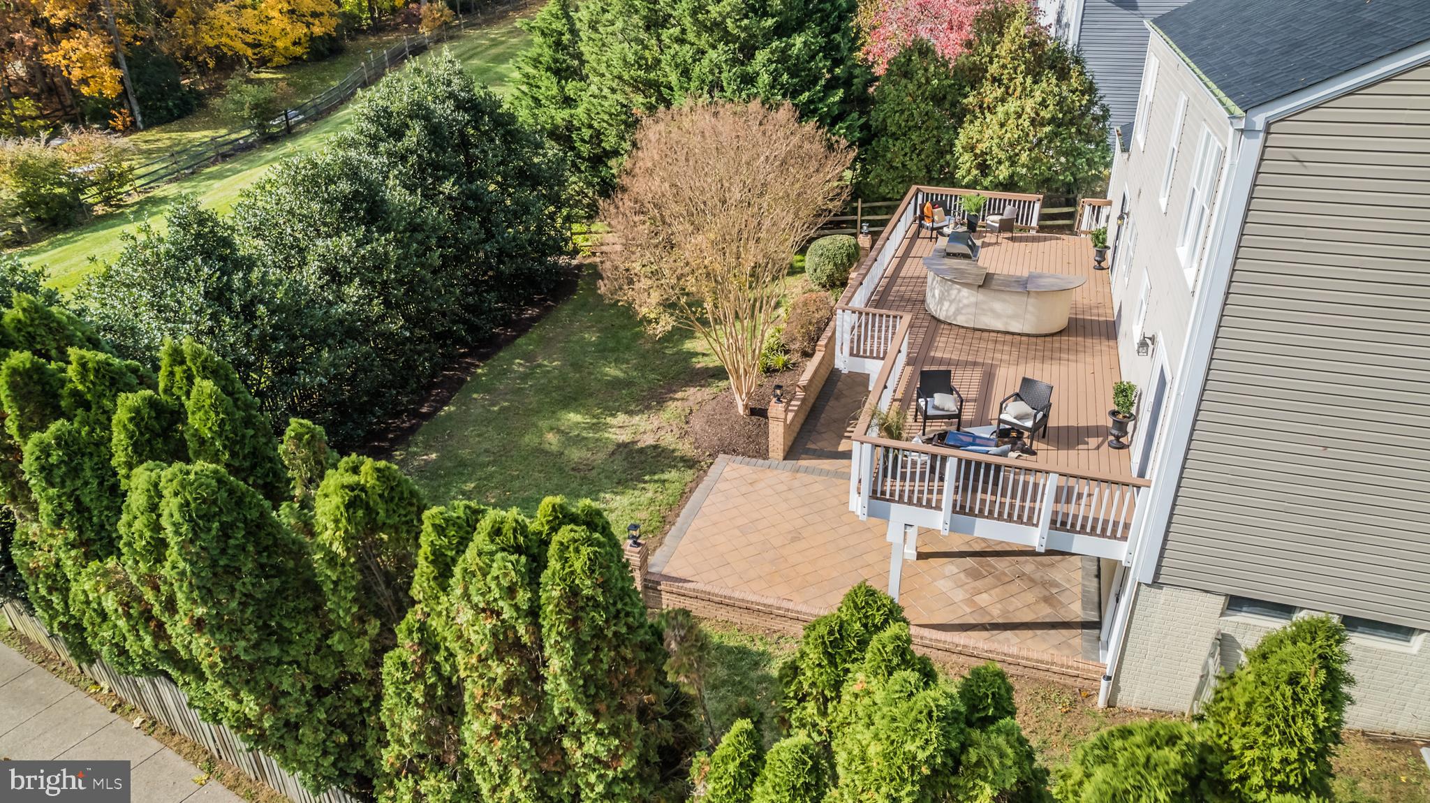 12567 Rock Ridge Road Herndon, VA 20170 - Photo 44 of 50 Oversized Composite Deck