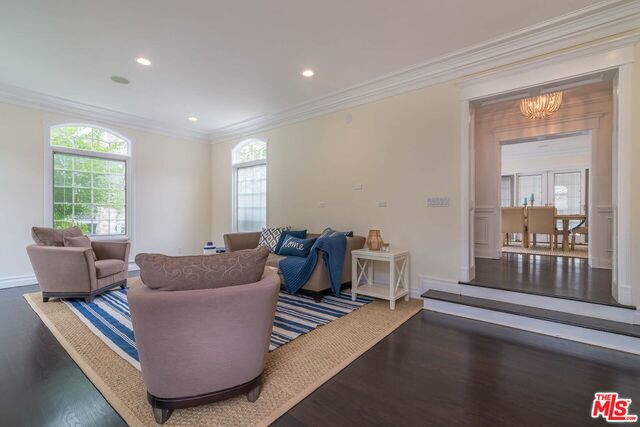 321 South Canon Drive Beverly Hills, CA 90212 - Photo 2 of 16