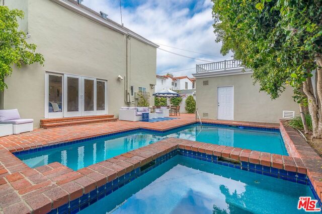 321 South Canon Drive Beverly Hills, CA 90212 - Photo 9 of 16