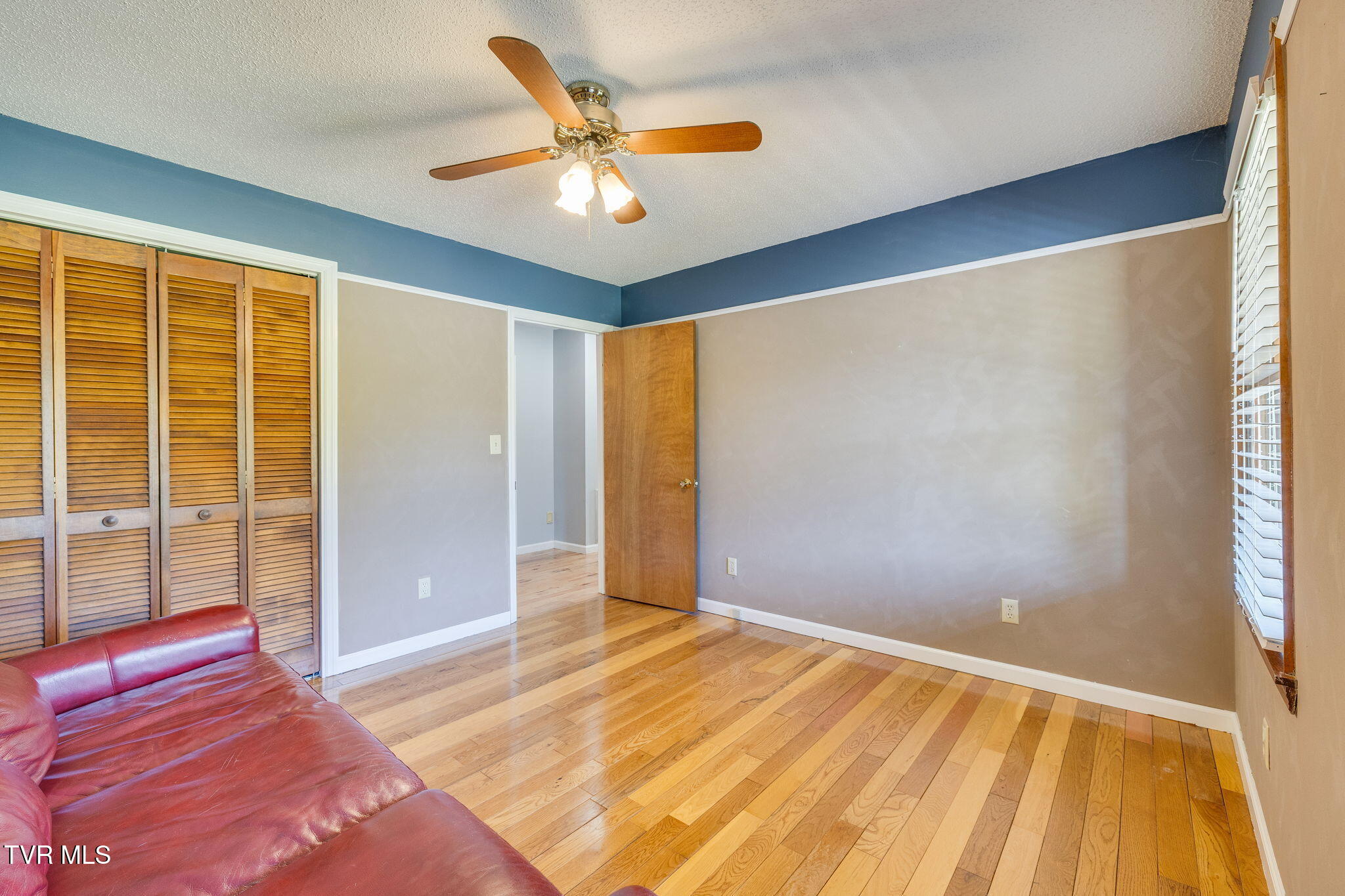 2015 Ridgefield Road Johnson City, TN 37601 - Photo 17 of 48 016