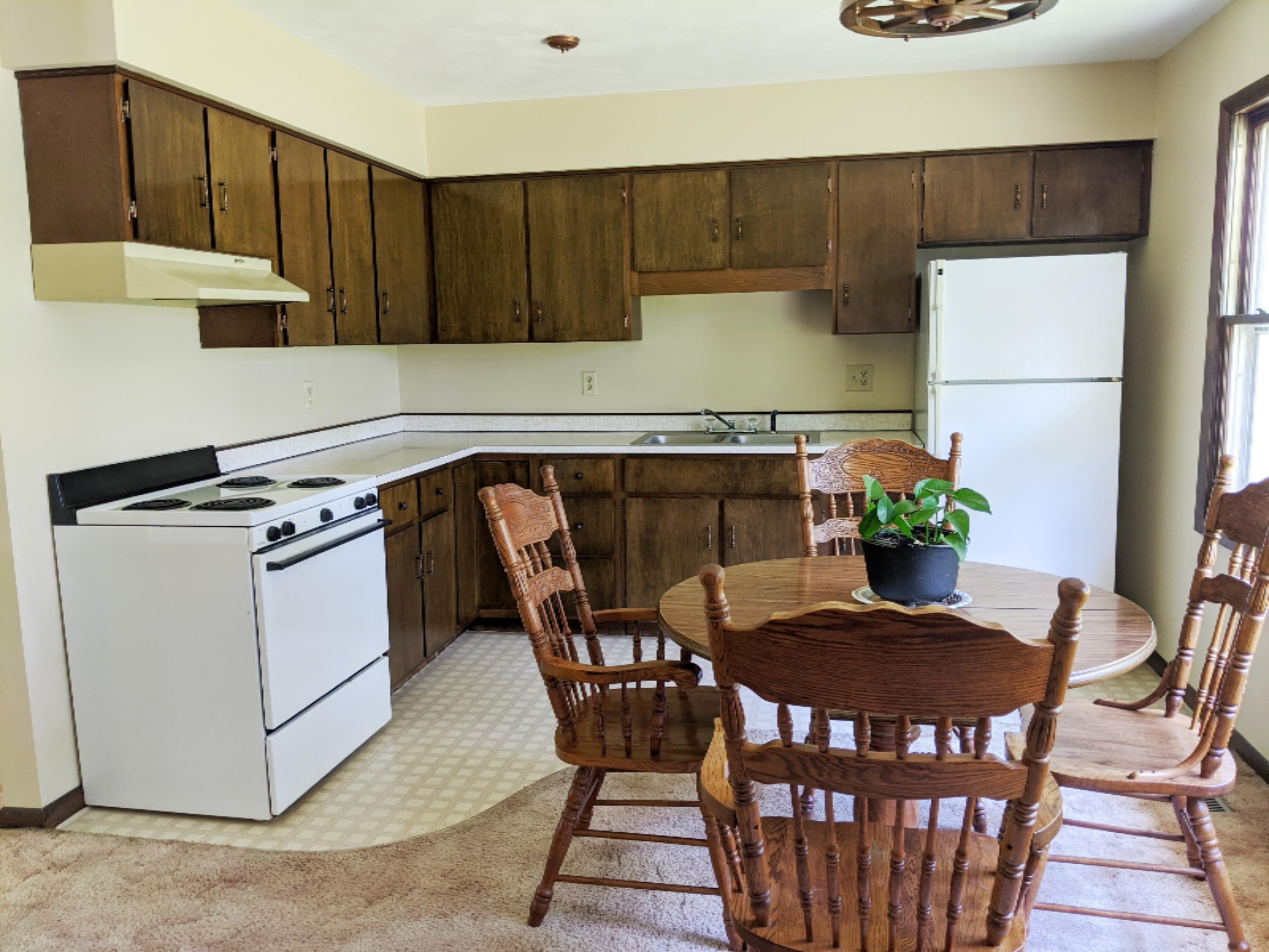 3701 Curtis Road Nashville, MI 49073 - Photo 4 of 31 Kitchen