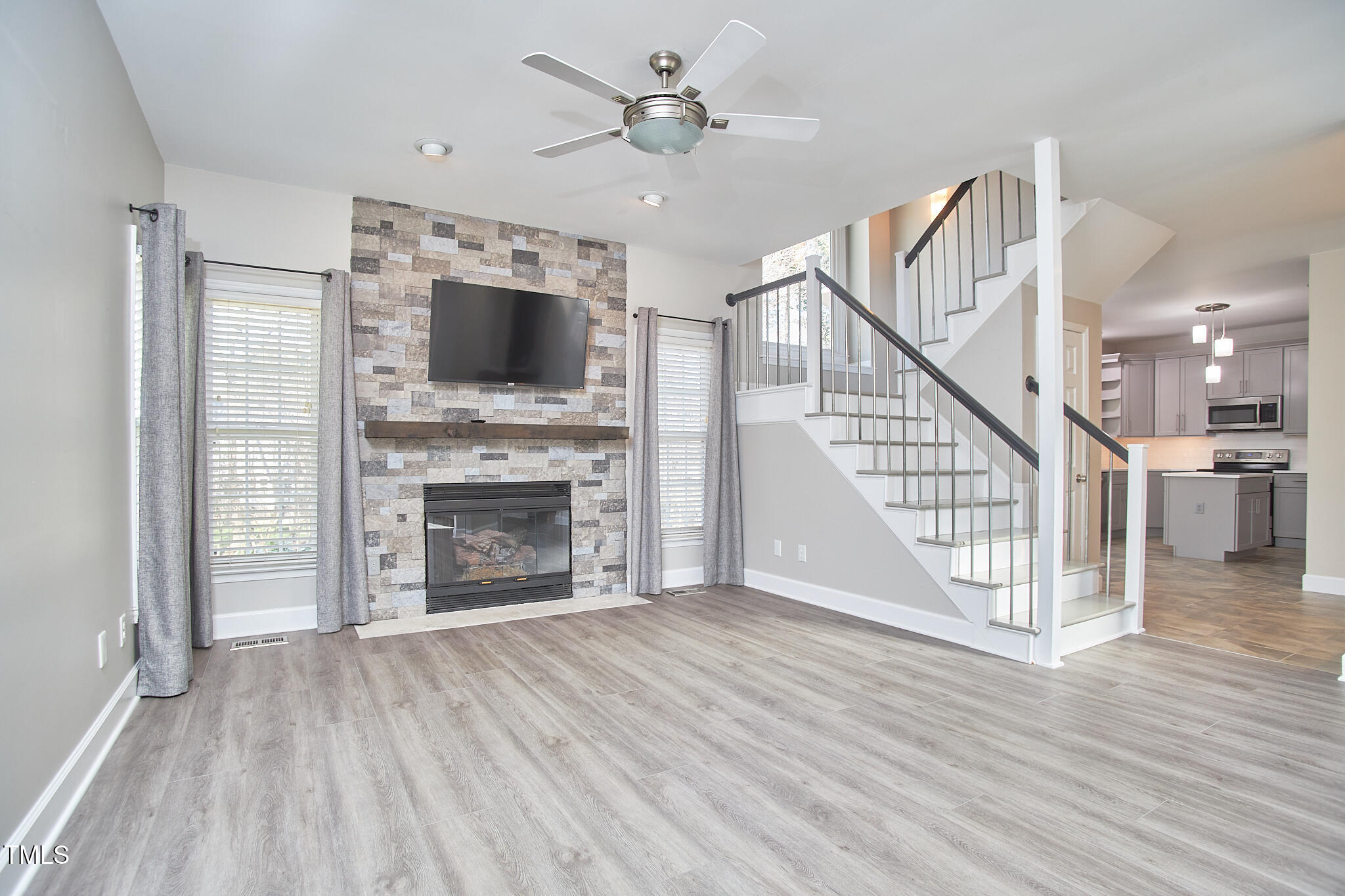 5460 Ingate Way Raleigh, NC 27613 - Photo 15 of 65 037