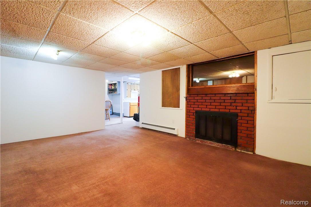 19213 Gudith Road Trenton, MI 48183 - Photo 24 of 34 BasementDen.JPG